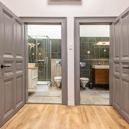 Deluxe Kazincy Apartment In The Heart Of ブダペスト エクステリア 写真
