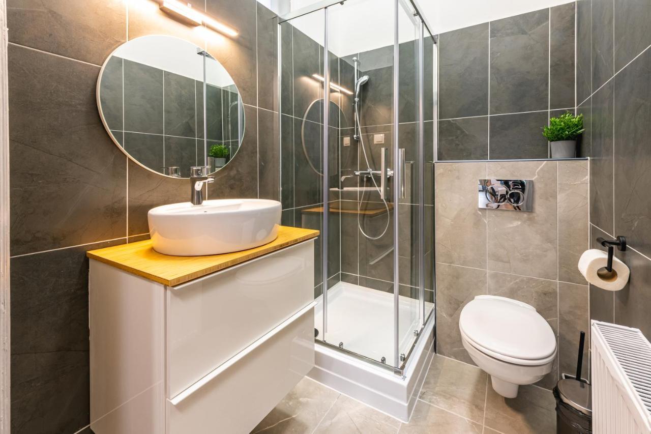 Deluxe Kazincy Apartment In The Heart Of ブダペスト エクステリア 写真