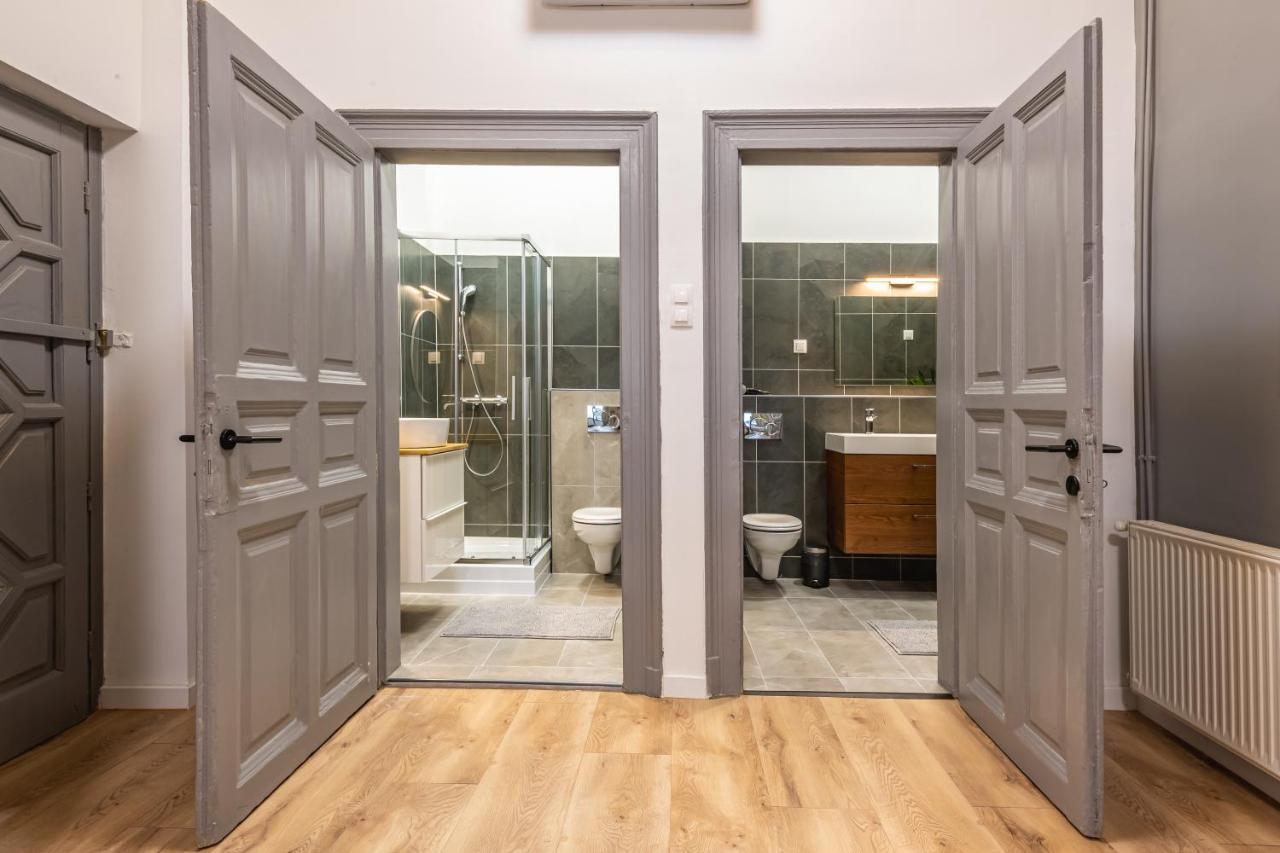 Deluxe Kazincy Apartment In The Heart Of ブダペスト エクステリア 写真
