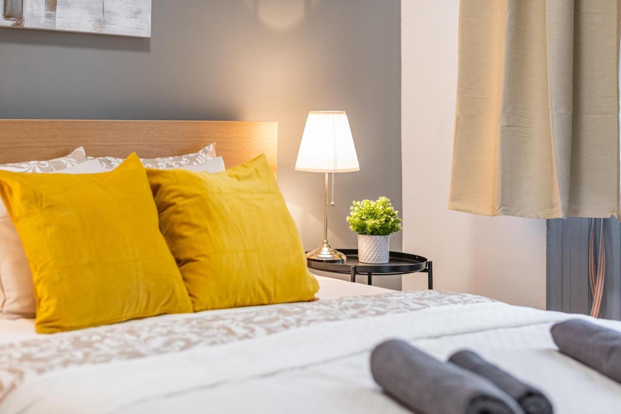 Deluxe Kazincy Apartment In The Heart Of ブダペスト エクステリア 写真