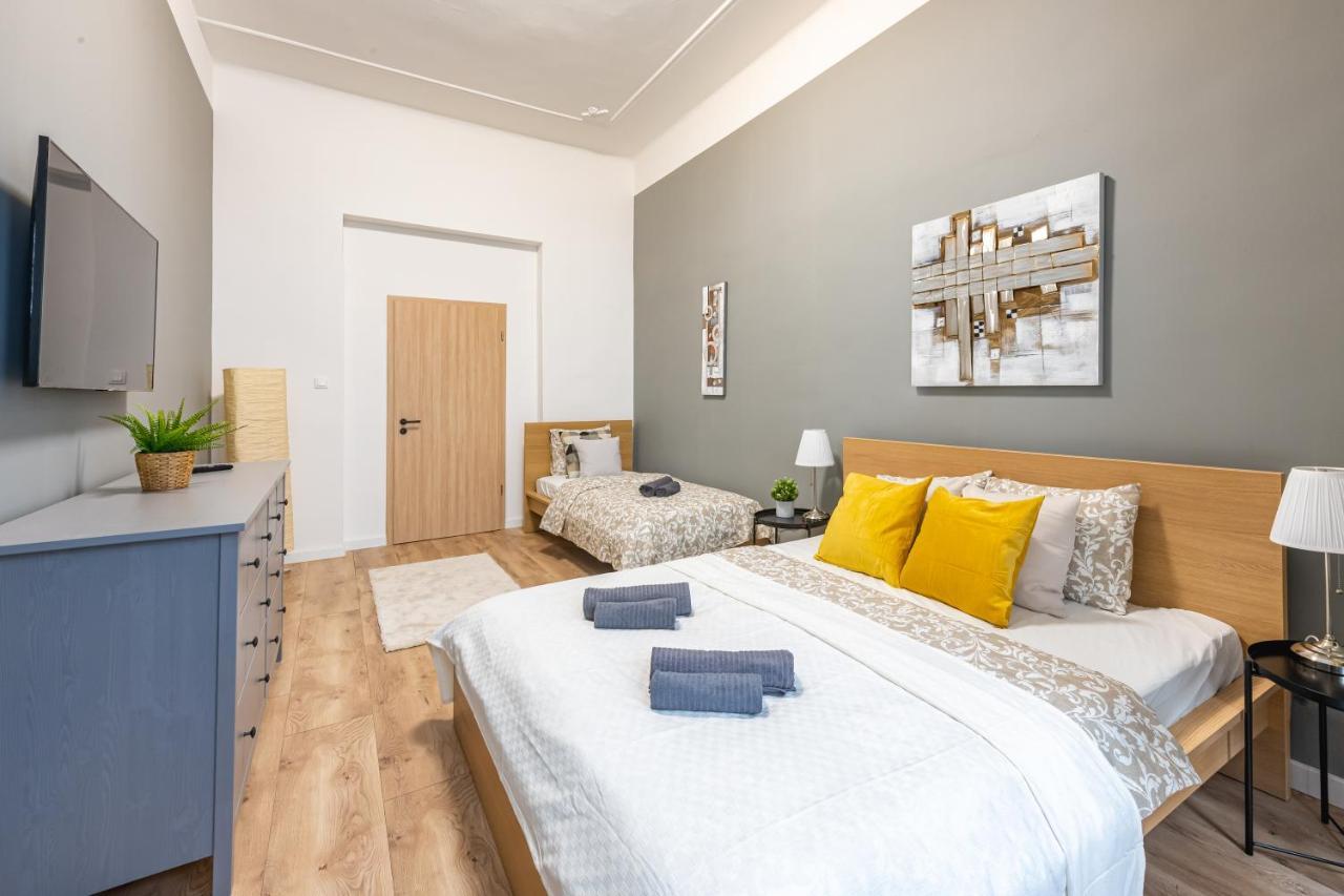 Deluxe Kazincy Apartment In The Heart Of ブダペスト エクステリア 写真