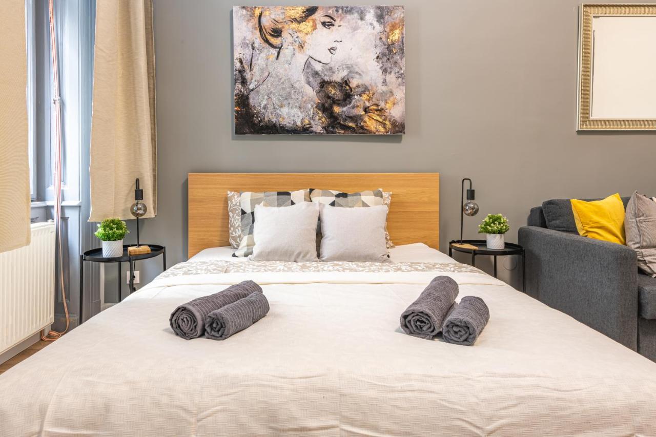 Deluxe Kazincy Apartment In The Heart Of ブダペスト エクステリア 写真