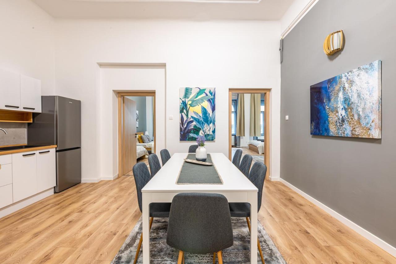 Deluxe Kazincy Apartment In The Heart Of ブダペスト エクステリア 写真