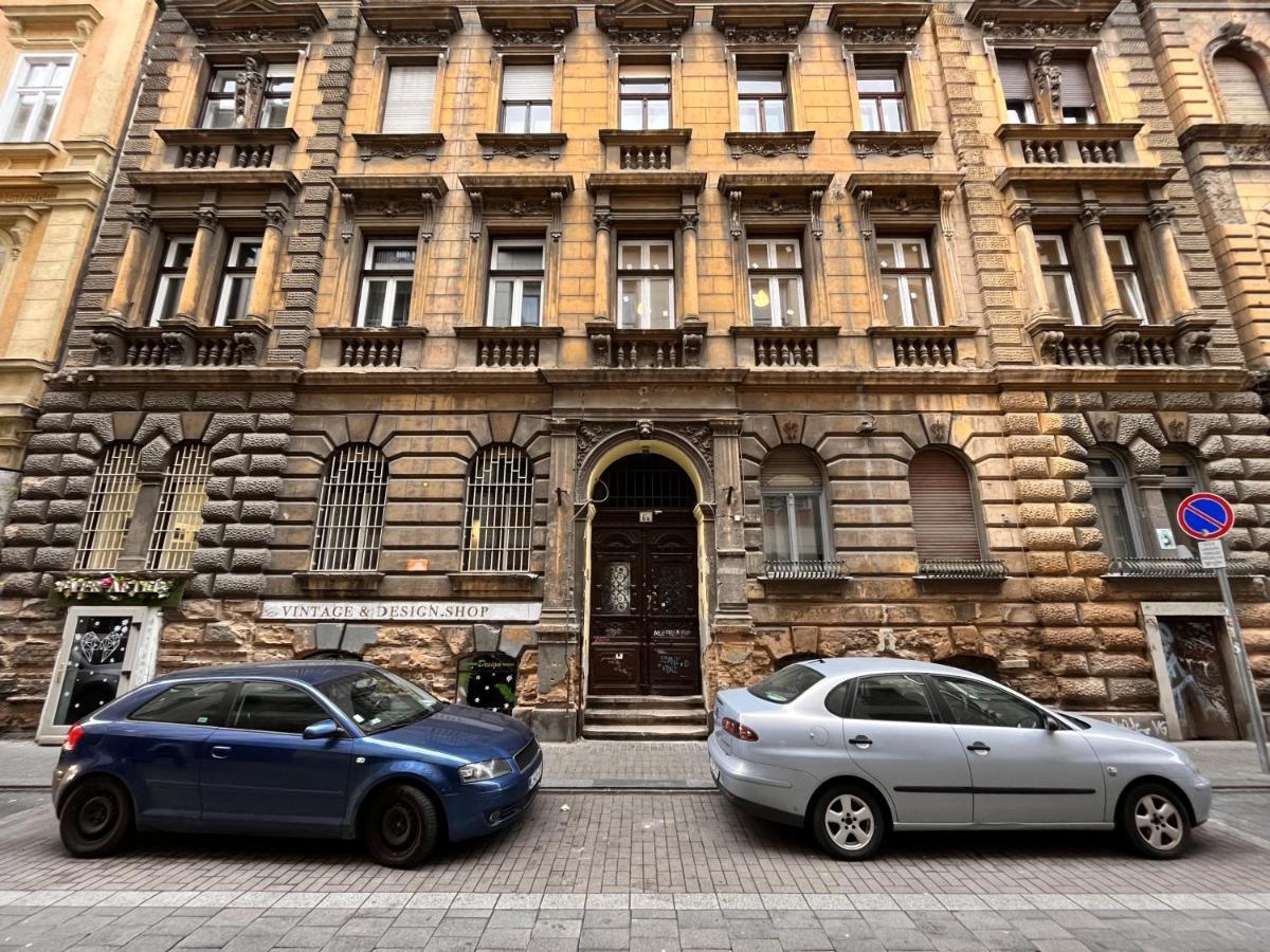 Deluxe Kazincy Apartment In The Heart Of ブダペスト エクステリア 写真
